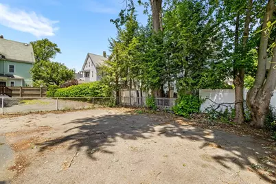 75 Orchard St #75, Medford, MA 02155 - Photo 12