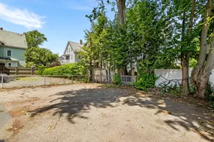 75 Orchard St, Medford, MA 02155 - Photo 12