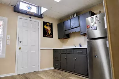 549 Bennington St, Boston, MA 02128 - Photo 10