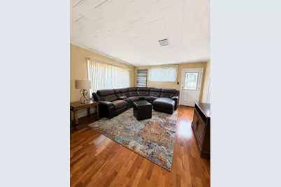5 Louis Rd #0, Framingham, MA 01702 - Photo 4