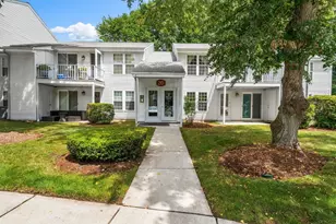 20 Walden Dr, Natick, MA 01760 - Photo 1