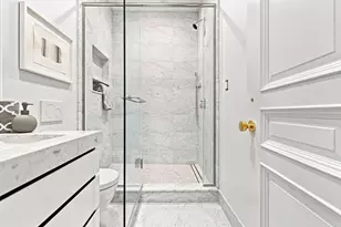 46 Beacon St, Boston, MA 02108 - Photo 18