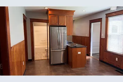 8 Elton St #1, Worcester, MA 01604 - Photo 14