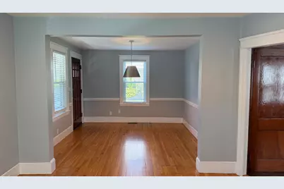 8 Elton St #1, Worcester, MA 01604 - Photo 4