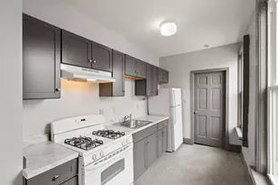 70 Russell St, Worcester, MA 01609 - Photo 6
