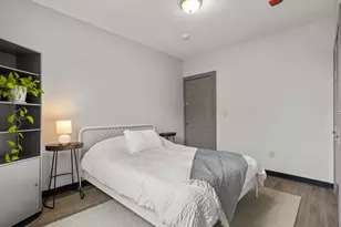 70 Russell St, Worcester, MA 01609 - Photo 16