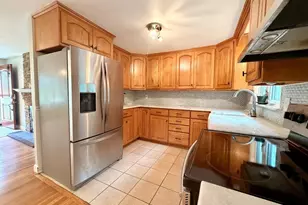 57 Laurel Ln, Bellingham, MA 02019 - Photo 14