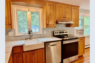 57 Laurel Ln, Bellingham, MA 02019 - Photo 12