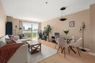 950 Massachusetts Ave, Cambridge, MA 02139 - Photo 1