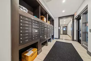 1650 Commonwealth Ave, Boston, MA 02135 - Photo 16