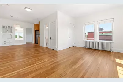 21 Bradlee #54, Medford, MA 02155 - Photo 2