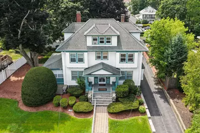 32 Sagamore Ave, Medford, MA 02155 - Photo 4