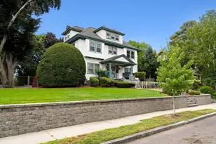 32 Sagamore Ave, Medford, MA 02155 - Photo 2