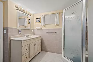 32 Sagamore Ave, Medford, MA 02155 - Photo 26