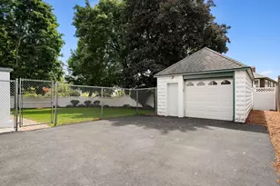 32 Sagamore Ave, Medford, MA 02155 - Photo 32