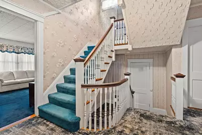 32 Sagamore Ave, Medford, MA 02155 - Photo 16