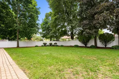 32 Sagamore Ave, Medford, MA 02155 - Photo 30