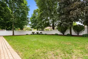 32 Sagamore Ave, Medford, MA 02155 - Photo 30