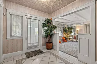32 Sagamore Ave, Medford, MA 02155 - Photo 6