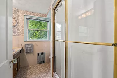 32 Sagamore Ave, Medford, MA 02155 - Photo 22