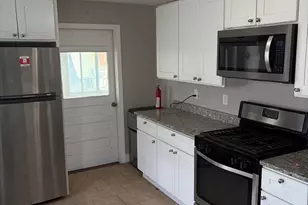 23 Waters Ave, Everett, MA 02149 - Photo 2