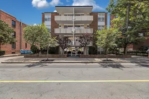 100 Marion St, Brookline, MA 02446 - Photo 16