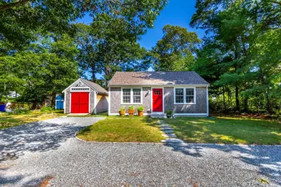 132 Williams Ave, Bourne, MA 02559 - Photo 2