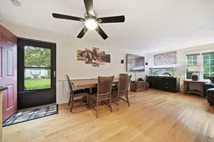 8 Quail Run, Tewksbury, MA 01876 - Photo 12