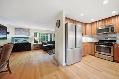 8 Quail Run #8, Tewksbury, MA 01876 - Photo 6