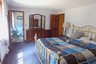 621 Marshall St, Holliston, MA 01746 - Photo 8