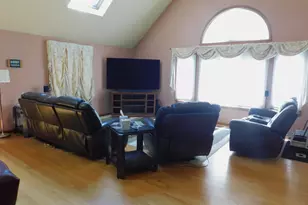 621 Marshall St, Holliston, MA 01746 - Photo 14