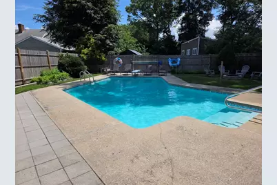 74 Domingos St, Somerset, MA 02726 - Photo 10