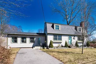 74 Domingos St, Somerset, MA 02726 - Photo 2