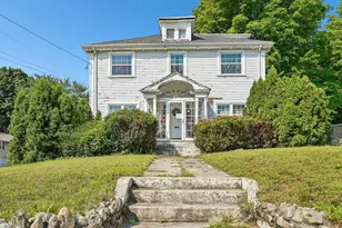 330 Primrose St, Haverhill, MA 01830 - Photo 2