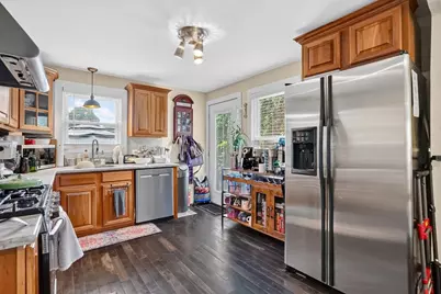 61 Abbey St, Chicopee, MA 01013 - Photo 28