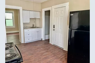 49 Nelson St, New Bedford, MA 02744 - Photo 12