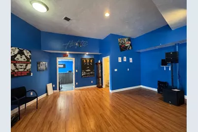 1768 Pleasant Street, Fall River, MA 02723 - Photo 4