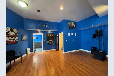 1768 Pleasant Street, Fall River, MA 02723 - Photo 4