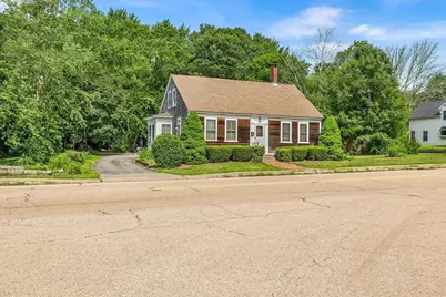 1313 Somerset Ave, Taunton, MA 02780 - Photo 1