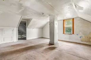 1313 Somerset Ave, Taunton, MA 02780 - Photo 18