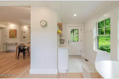 10 Berkshire Heights, Great Barrington, MA 01230 - Photo 10