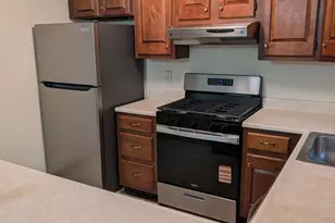 328 Wellman Ave, Chelmsford, MA 01863 - Photo 10