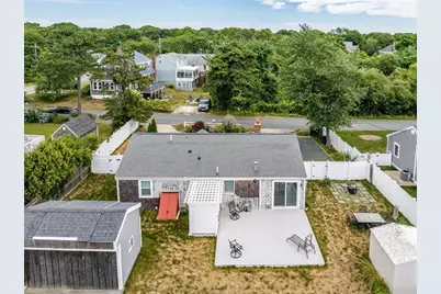 5 Water St, Yarmouth, MA 02673 - Photo 34