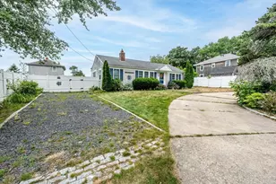 5 Water St, Yarmouth, MA 02673 - Photo 32