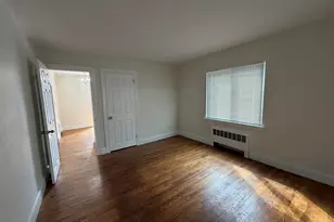 28 Sparrow St, Boston, MA 02132 - Photo 14