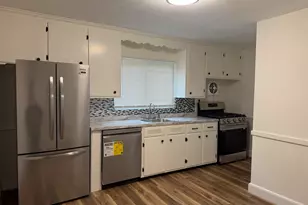 28 Sparrow St, Boston, MA 02132 - Photo 1