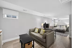7 Conant St, Provincetown, MA 02657 - Photo 28