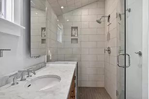 7 Conant St, Provincetown, MA 02657 - Photo 18