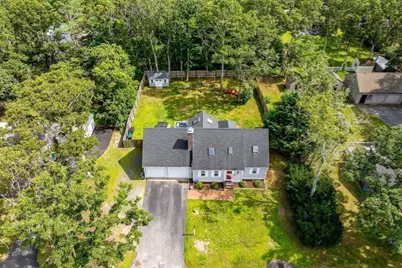 835 Old Barnstable, Falmouth, MA 02536 - Photo 28