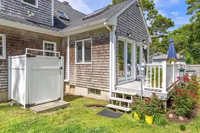 835 Old Barnstable, Falmouth, MA 02536 - Photo 40